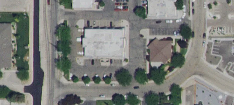 Retail Building with Ample Parking