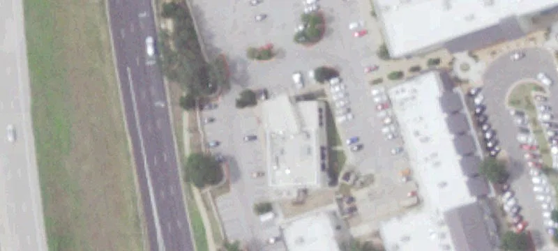 Retail Space in Class-A Shopping Center