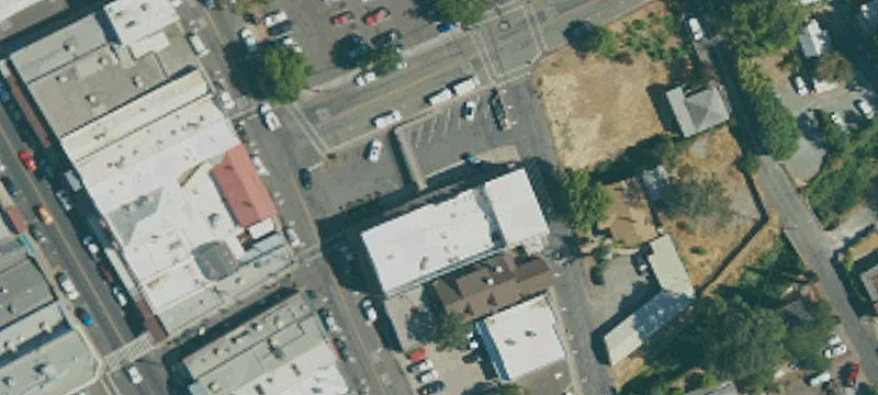 Freestanding Multi-Tenant Office Complex