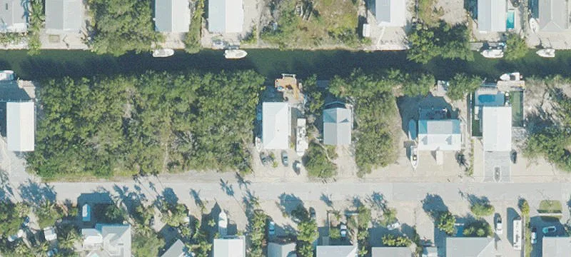 Canal-Front Waterfront Land