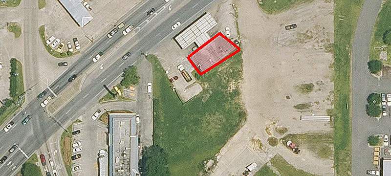 Commercial Out-Parcels Near Retail Anchor