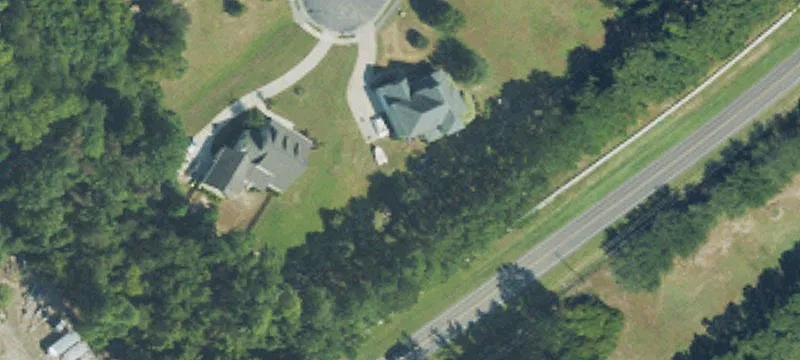 Cul-de-Sac Waterfront Lot