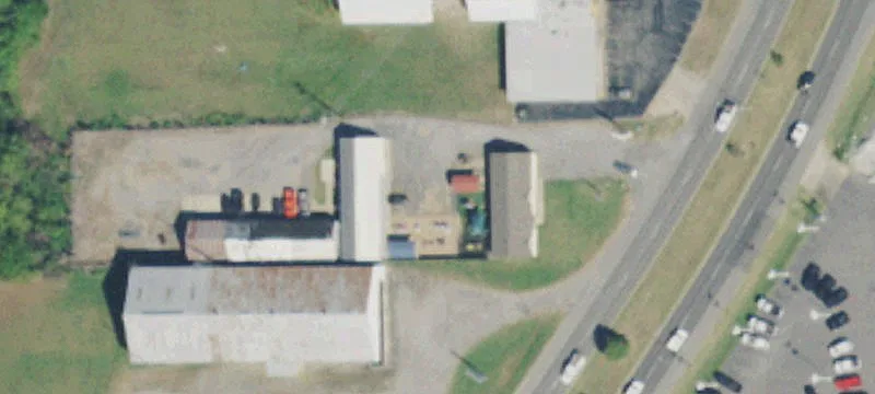 Warehouse with Multiple Overhead Doors