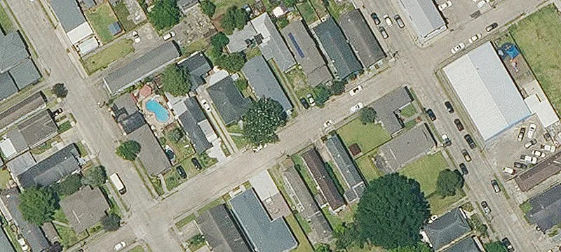 Duplex with Fenced Rear Yards