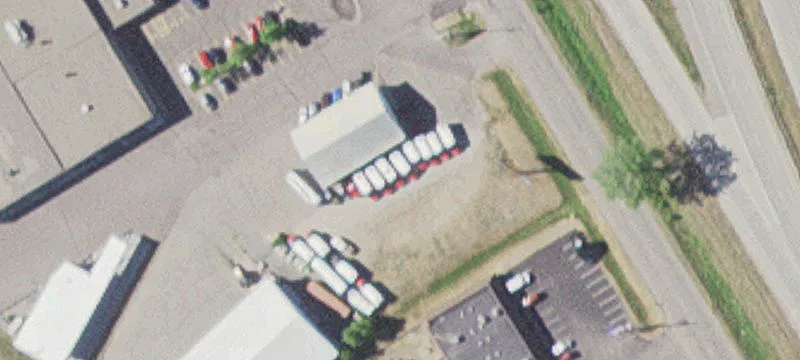 Industrial Building with Secure Yard