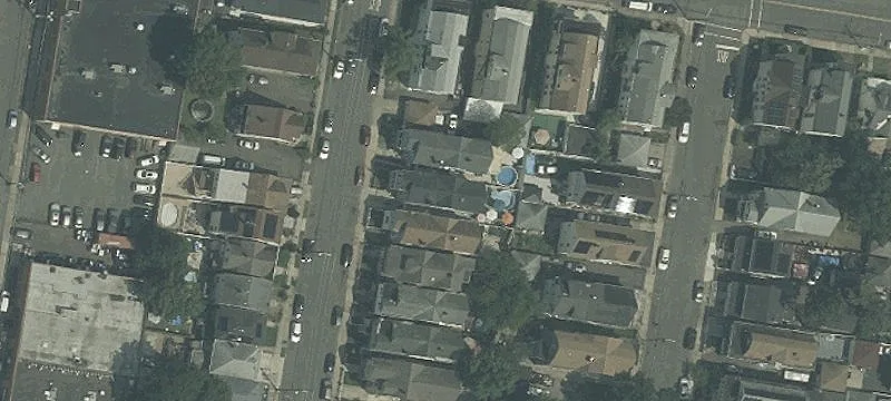 Duplex with Finished Bonus Spaces