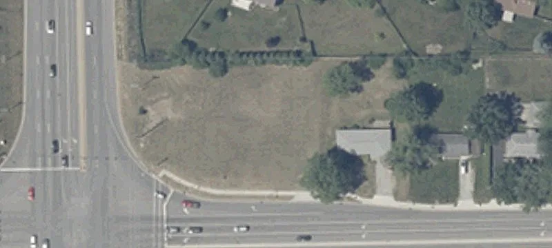 Retail Trade Corner Land Parcel
