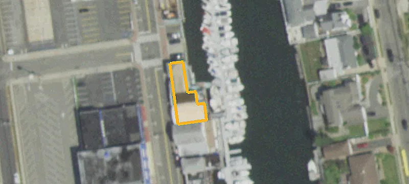 Turn-Key Canalfront Restaurant Space