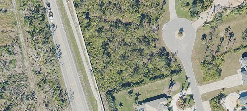Cul-de-Sac Homesite Land