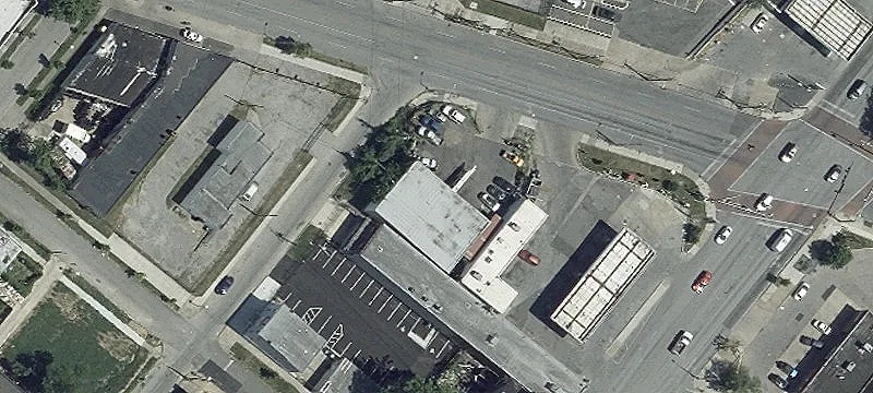 Auto Repair Garage with Lot