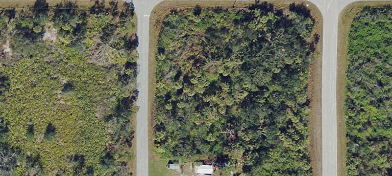 Residential Triple Corner Lot