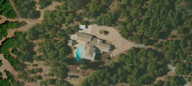 Agricultural Farm with 3-Car Garage