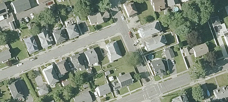 Duplex With Fenced Yard Parking