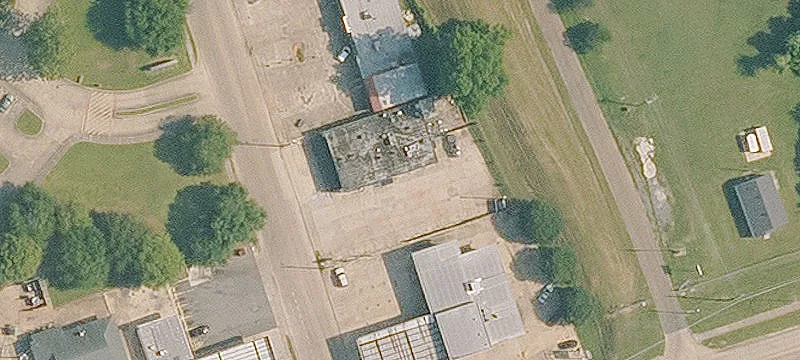Retail Building on Lot