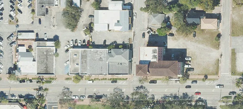 Historic Restaurant and Residential Apartments