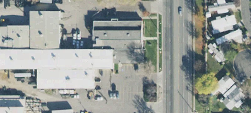 Industrial Building with Yard Storage