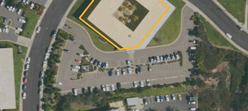 Courtyard-Style Multi-Tenant Office Building
