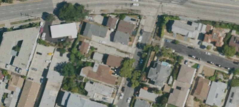 Zoned R1.5 Triplex with Redevelopment