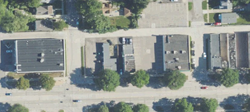 Office Space with Total Building