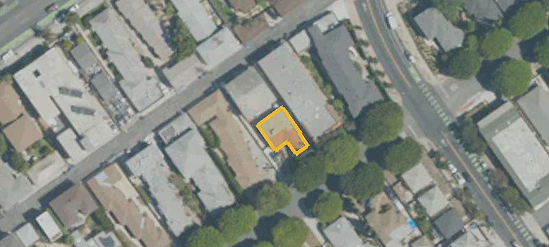 5-Unit Apartment Investment Property