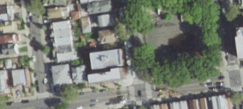 Semi-Detached Six-Family Building