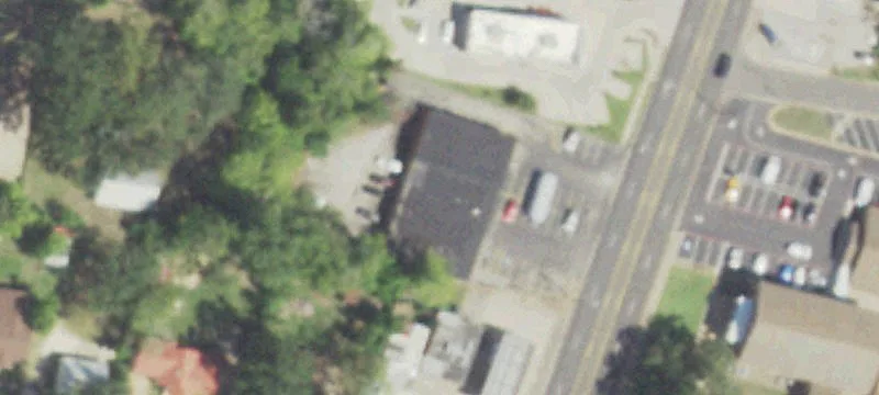 Versatile Business Use Building