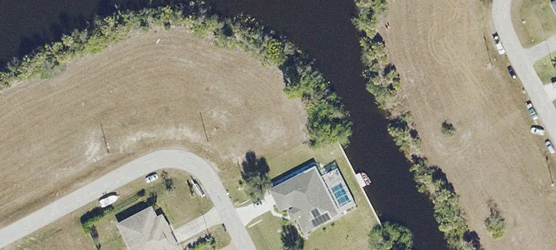 Canal-Front Building Lot