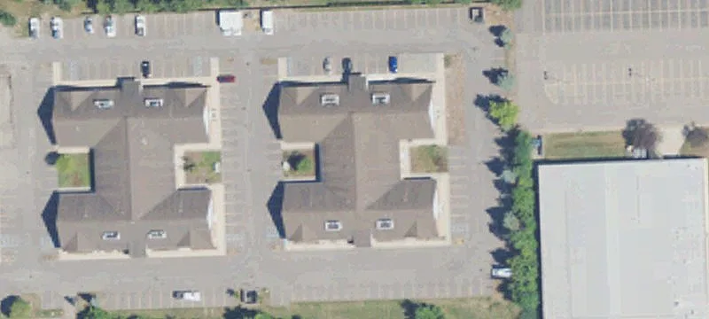 Office Suite with Two Entrances