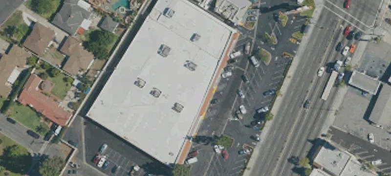 Retail Space in Shopping Center