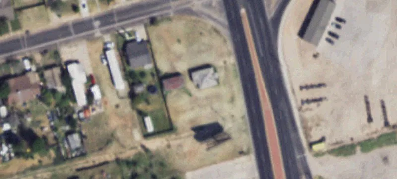 Office-Warehouse with Rail Spur
