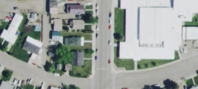 Freestanding Office Building on One Block