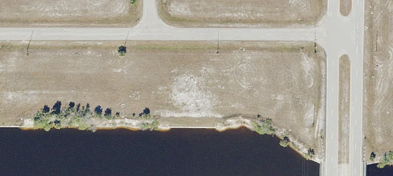 Gulf-Access Waterfront Land Lot
