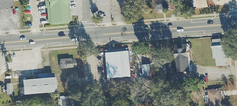 Corner Retail Building with Storage