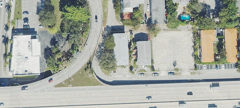 Commercial Land with Rented Buildings