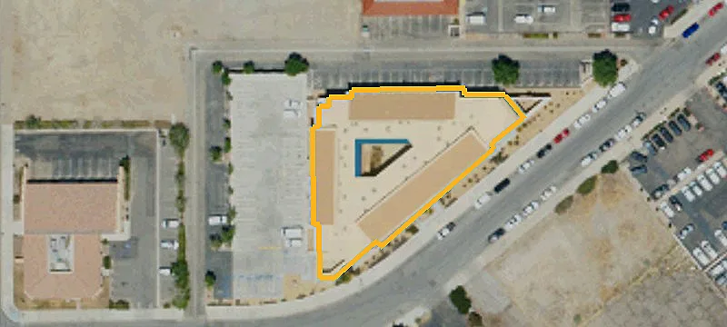 Single-Tenant Office Building