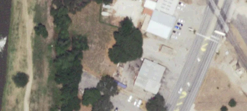 Single-Tenant Industrial Building