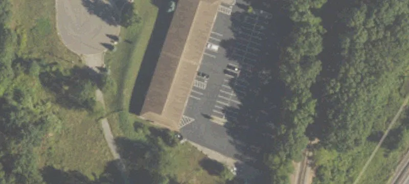 Flex Space with Plenty Parking