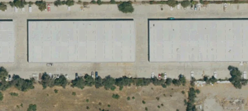 Multi-Tenant Industrial Condo