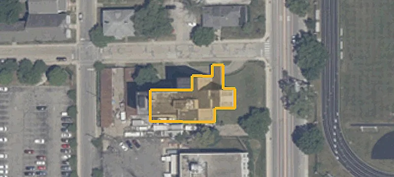 Nine-Story Apartment High-Rise