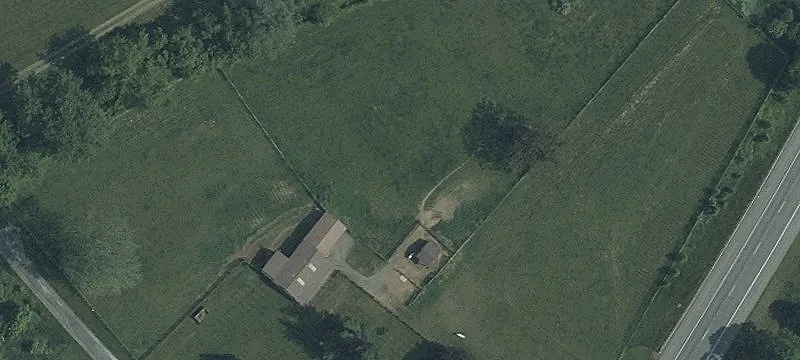 Equestrian Farmette with Six-Stall Barn