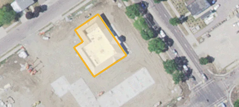 Retail Thoroughfare Corner Lot