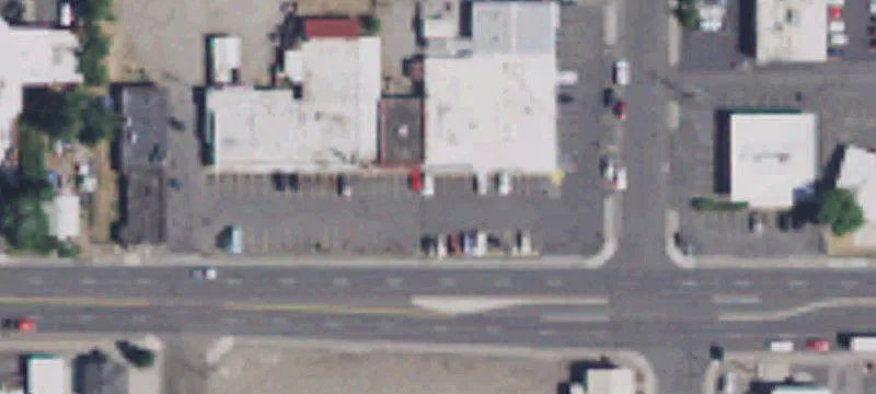 Standalone Retail Building with Transit