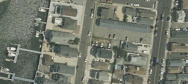 Vacant Residential Lot Near Waterfront