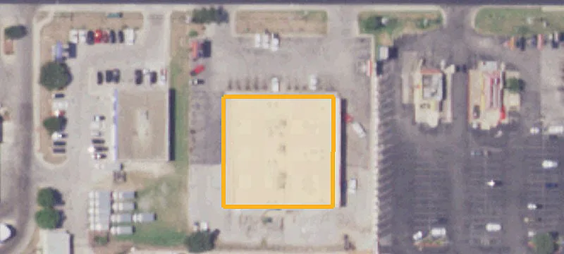Single-Tenant Auto Retail Property