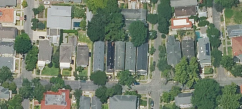Uptown Duplex with Backyard