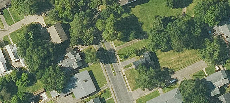 Waterfront Lot in Historic District