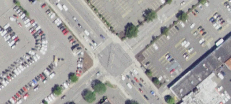 Retail Center Inline Space