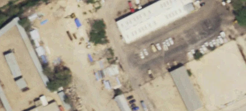 Light Commercial Warehouse with Fenced Yard