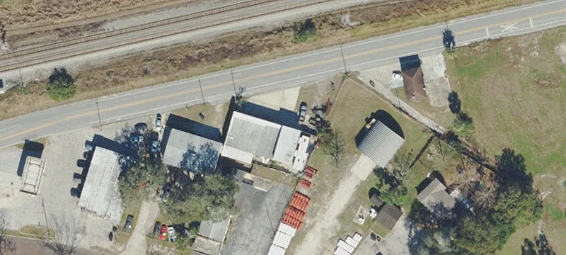 Flex Retail/Warehouse Property