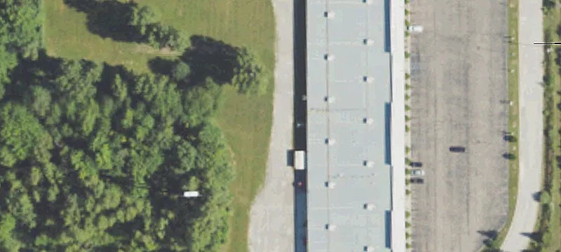 Warehouse for Lease with Ample Parking